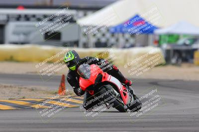 media/Jan-15-2023-SoCal Trackdays (Sun) [[c1237a034a]]/Turn 2 Set 2 (1155am)/